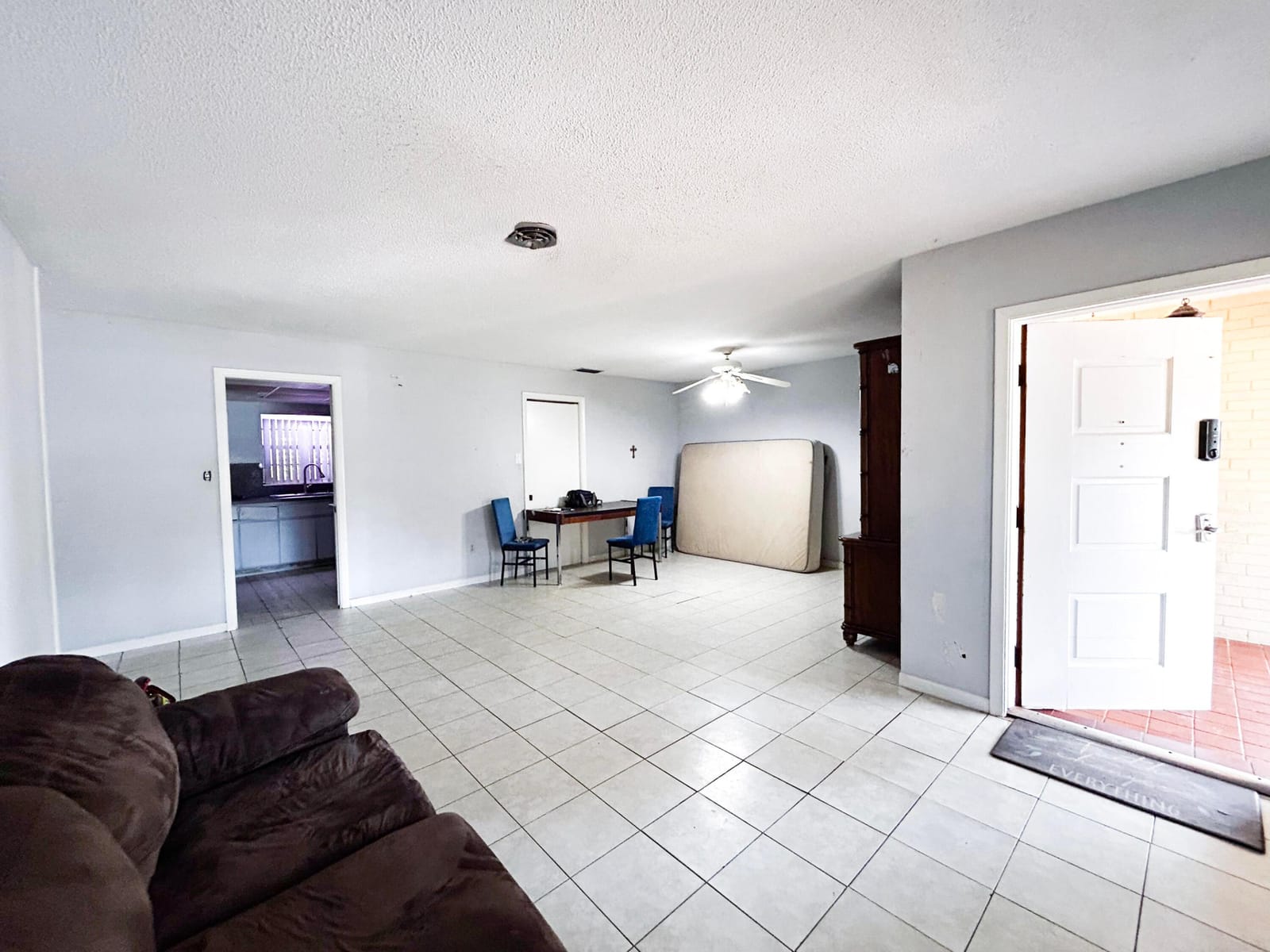 2510 Newport Drive — photo 6