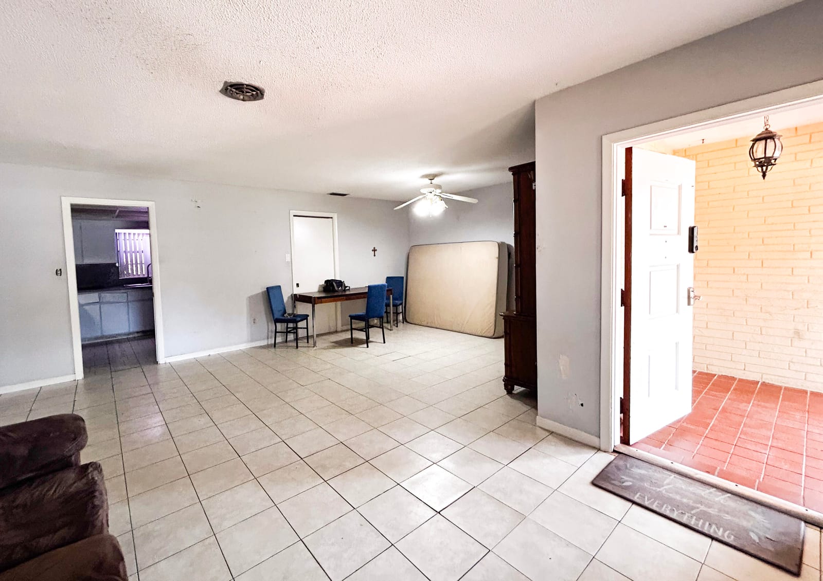 2510 Newport Drive — photo 8