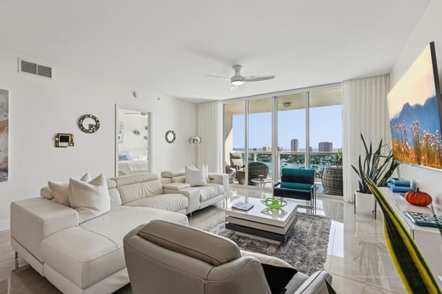 2640 Lake Shore Drive 2312, Riviera Beach, FL 33404