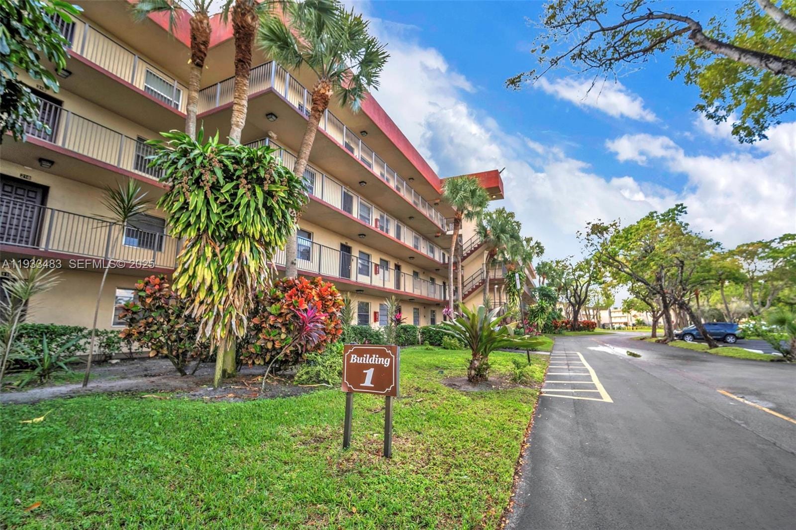 3361 NW 47th Terrace 220, Lauderdale Lakes, FL 33319 photo 12