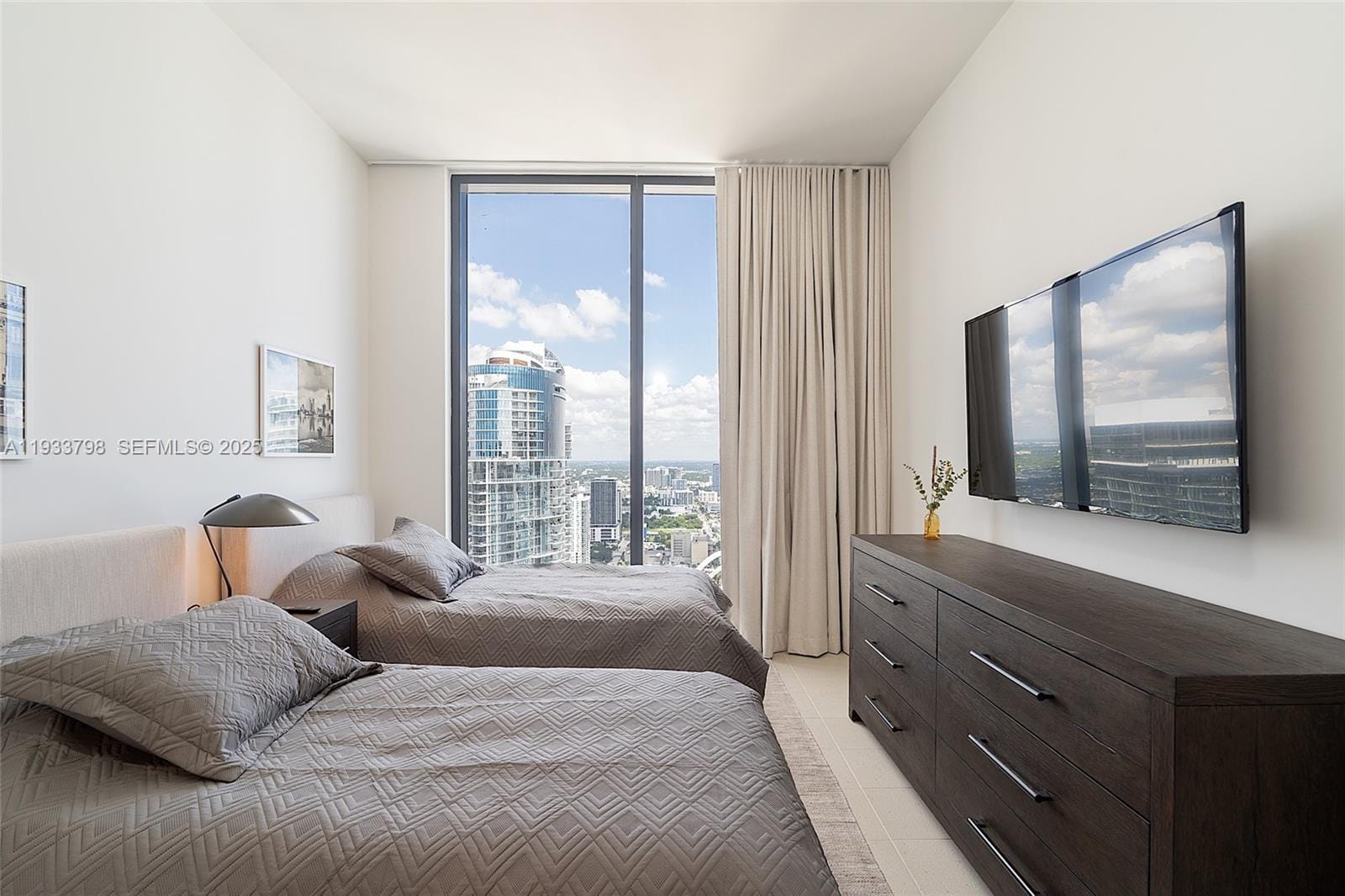 159 NE 6th Street 5015, Miami, FL 33132 photo 27