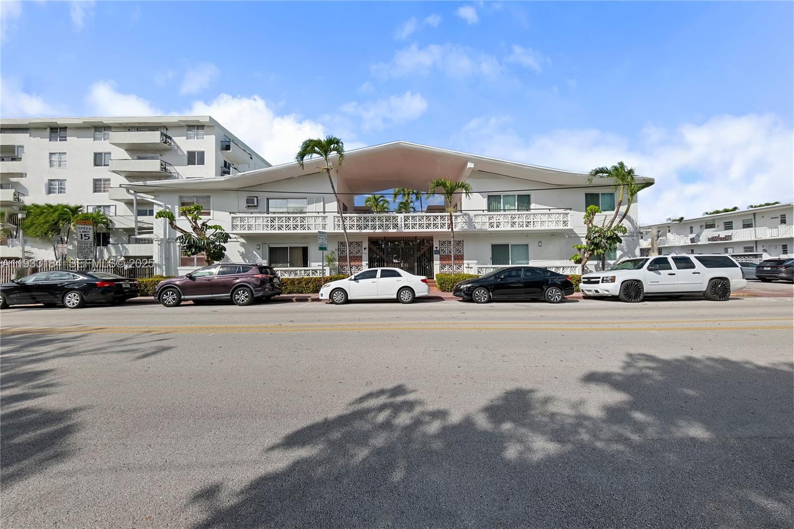 8040 Tatum Waterway Drive 11, Miami Beach, FL 33141, Miami Beach