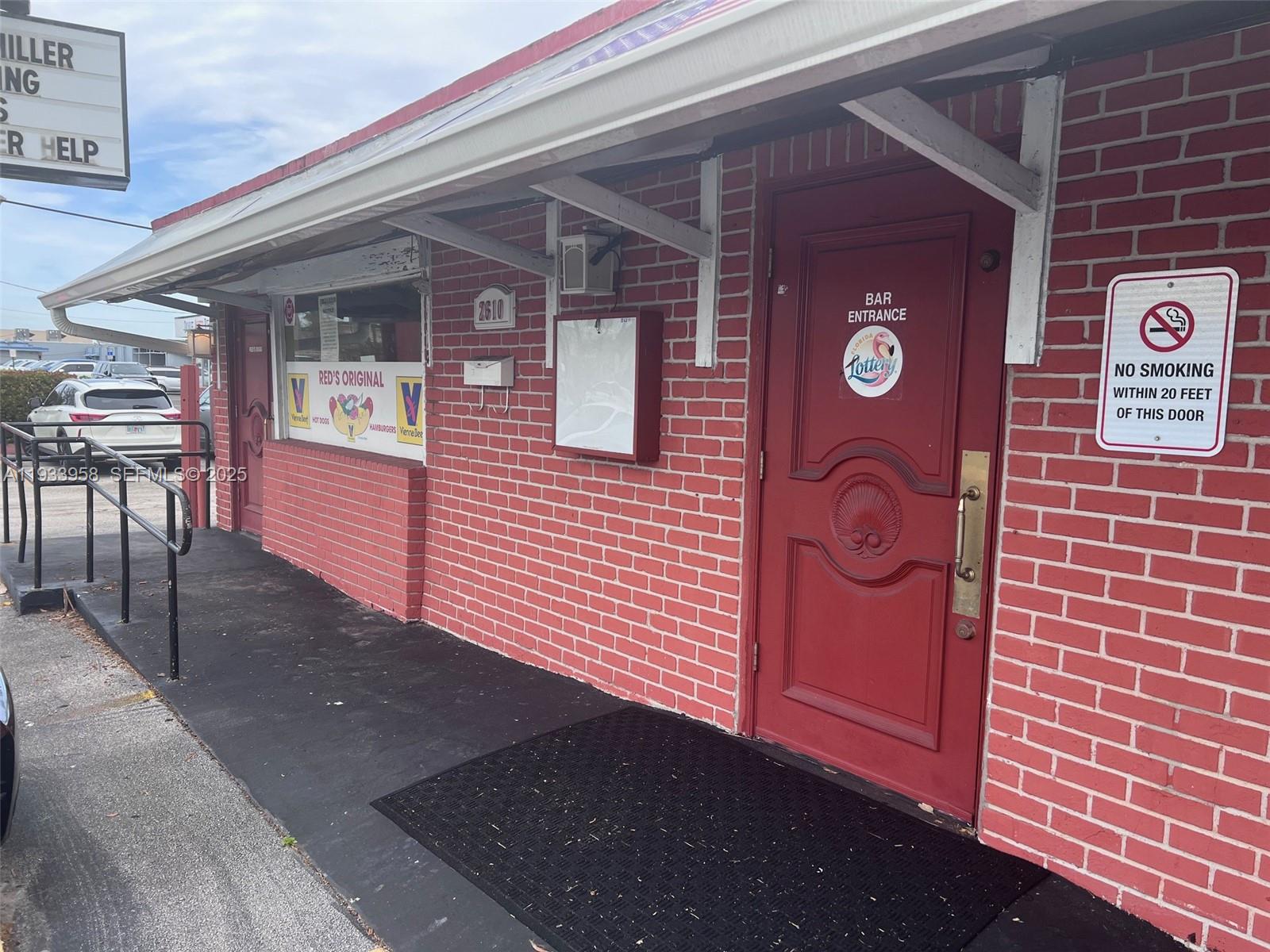 2610 N Dixie Highway, Wilton Manors, FL 33334, Wilton Manors