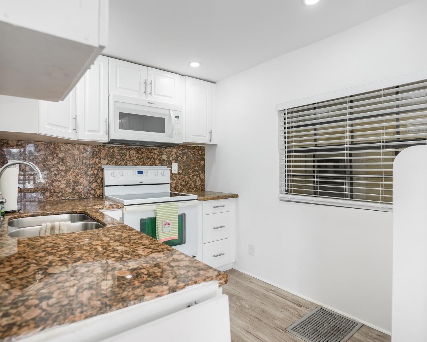 2754 SW 54 Street, Dania Beach, FL 33312 photo 11
