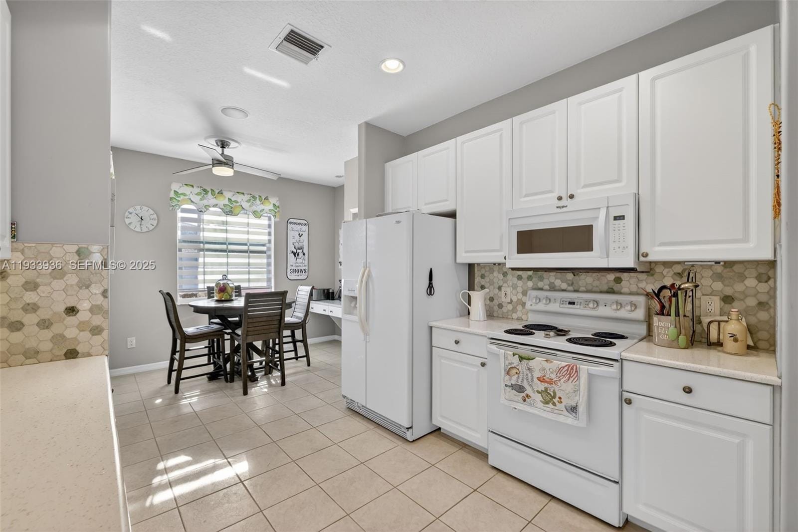 508 NW Waverly Circle — photo 8