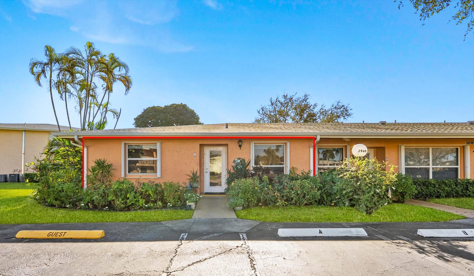 1940 NW 13th Street 12-a — photo 3