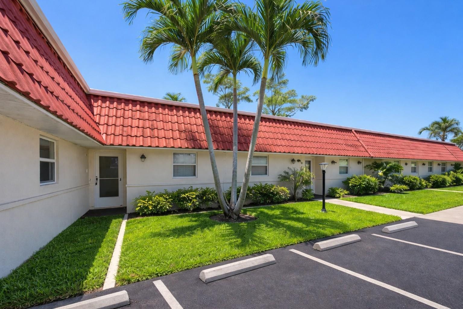 127 Amherst Lane 127, Lake Worth, FL 33467