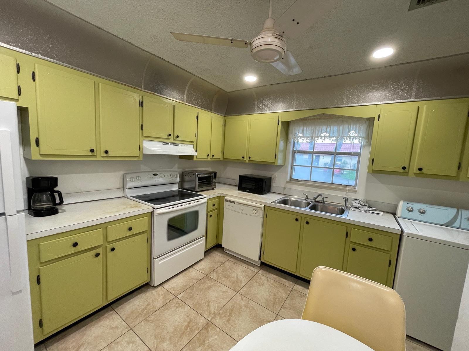 127 Amherst Lane 127, Lake Worth, FL 33467 photo 8