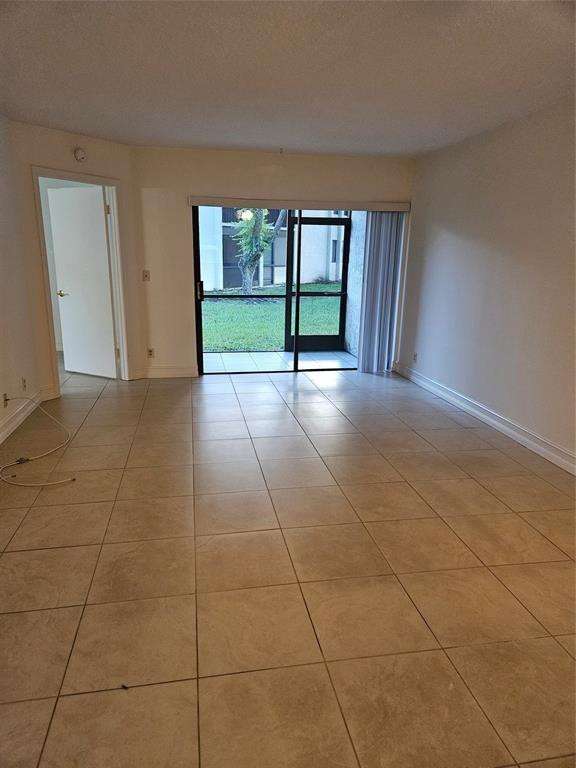 5583 Courtyard Drive 5583, Margate, FL 33063, Margate