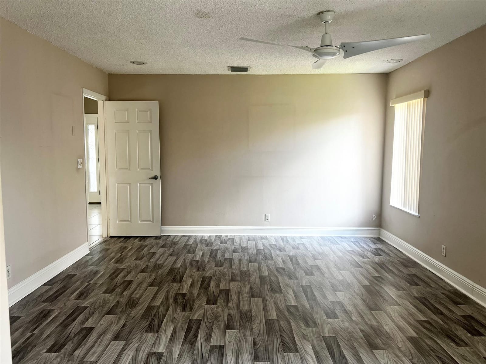 9320 NW 32nd Street, Sunrise, FL 33351 photo 12