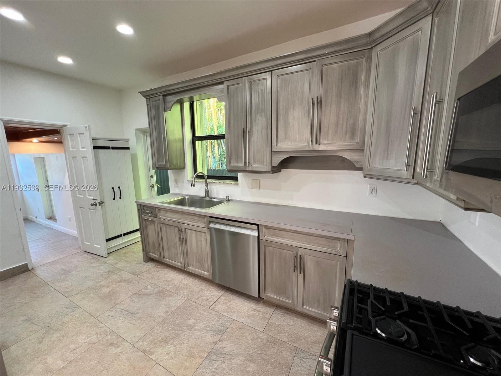 4575 Post Avenue, Miami Beach, FL 33140 photo 20