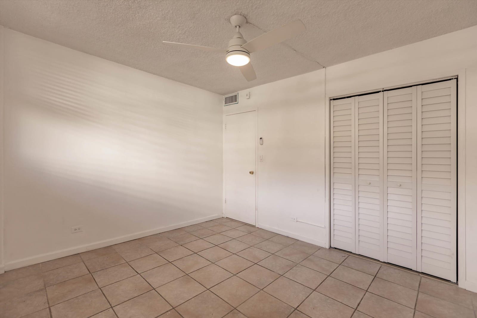 3660 NE 166th Street 312, North Miami Beach, FL 33160 photo 17