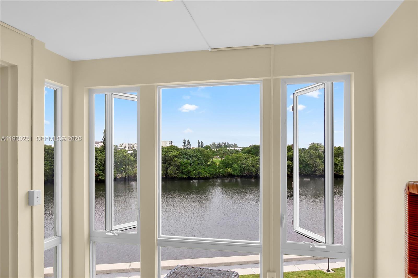 7 Colonial Club Drive 302, Boynton Beach, FL 33435, Boynton Beach