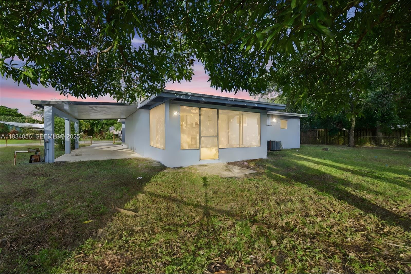 3548 SW 16th Court, Fort Lauderdale, FL 33312 photo 2