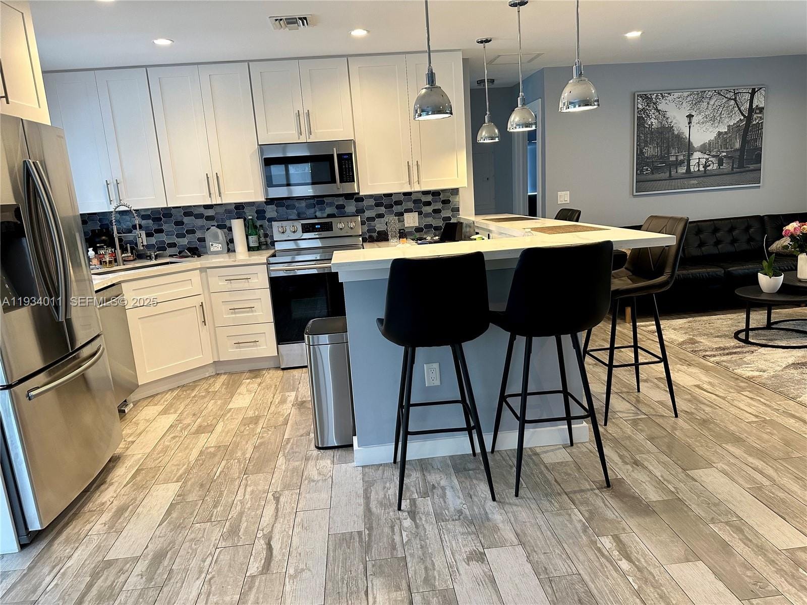 513 NW 30th Street, Wilton Manors, FL 33311 photo 18