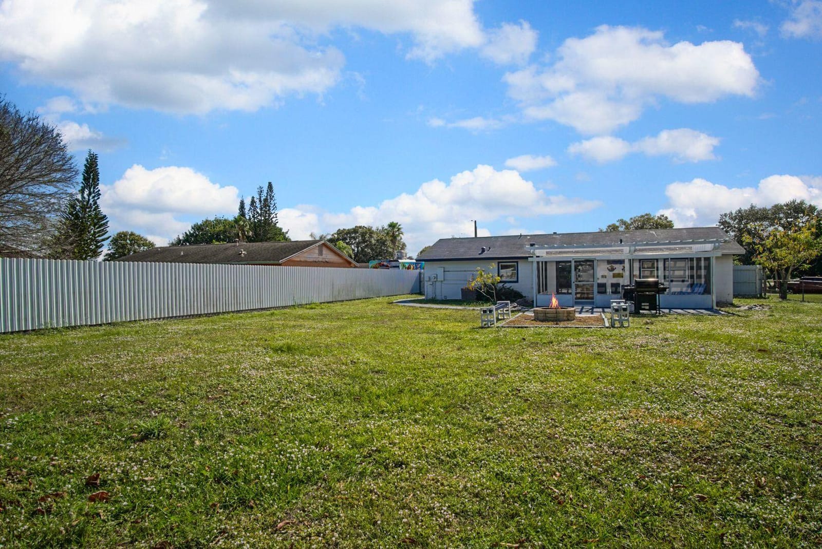 2902 Essex Drive, Fort Pierce, FL 34946 photo 25