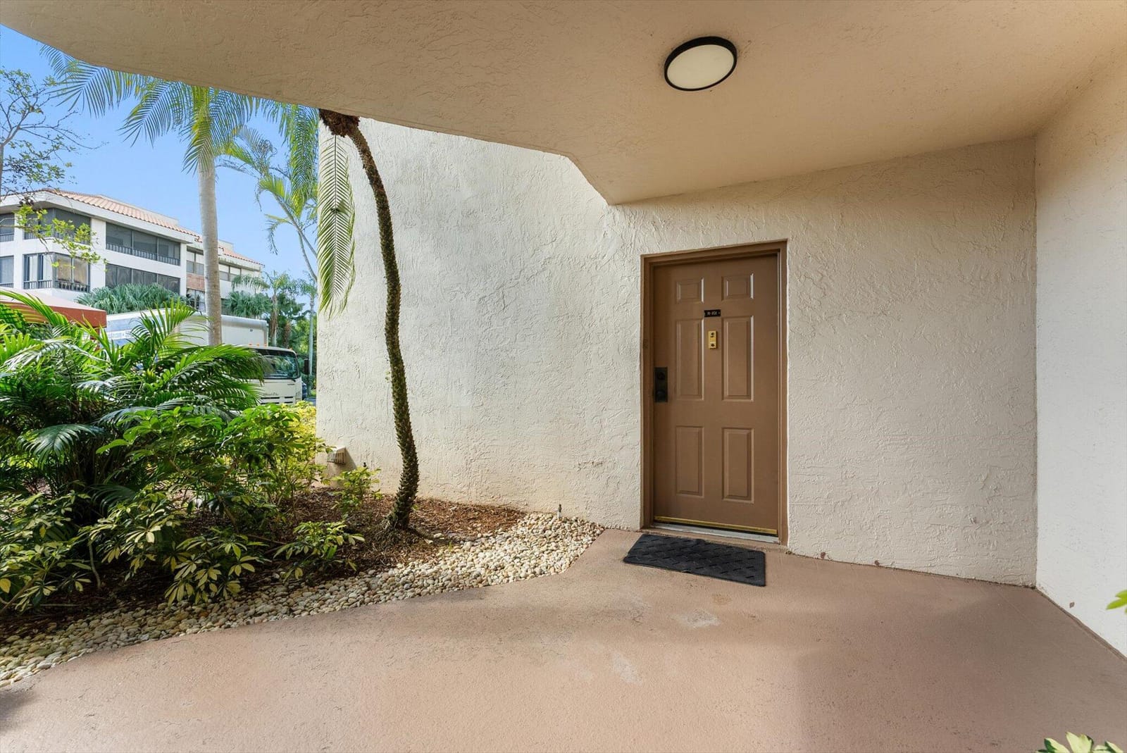 7507 La Paz Boulevard N101 — photo 3