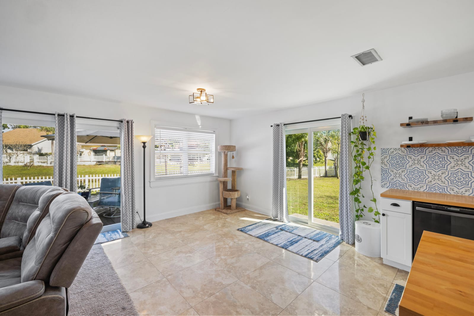 4626 Lakeside Circle, West Palm Beach, FL 33417 photo 14