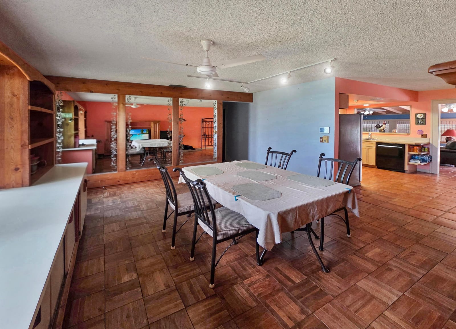 168 SW Majestic Terrace — photo 6