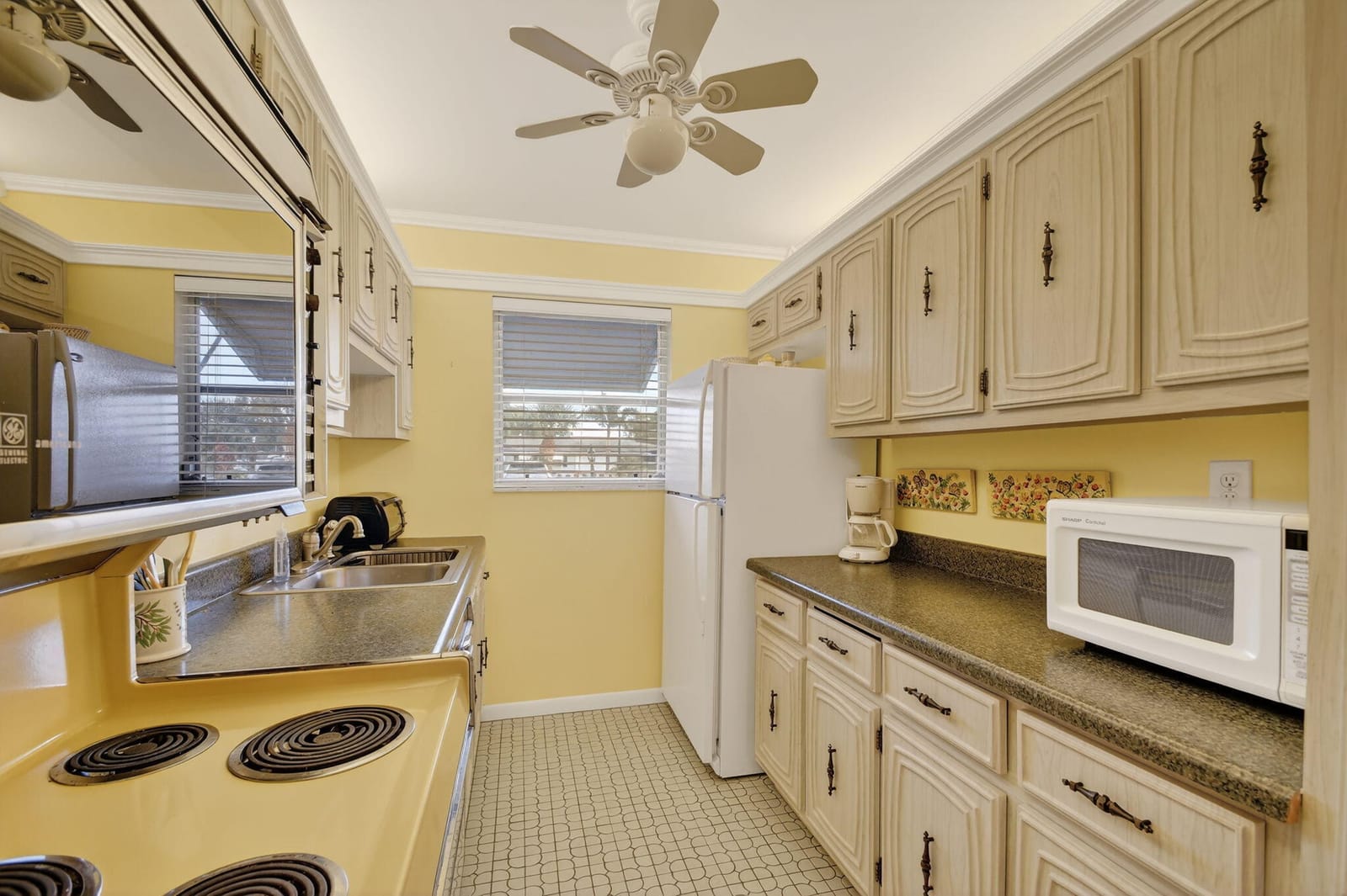 615 High Point Drive C, Delray Beach, FL 33445 photo 18