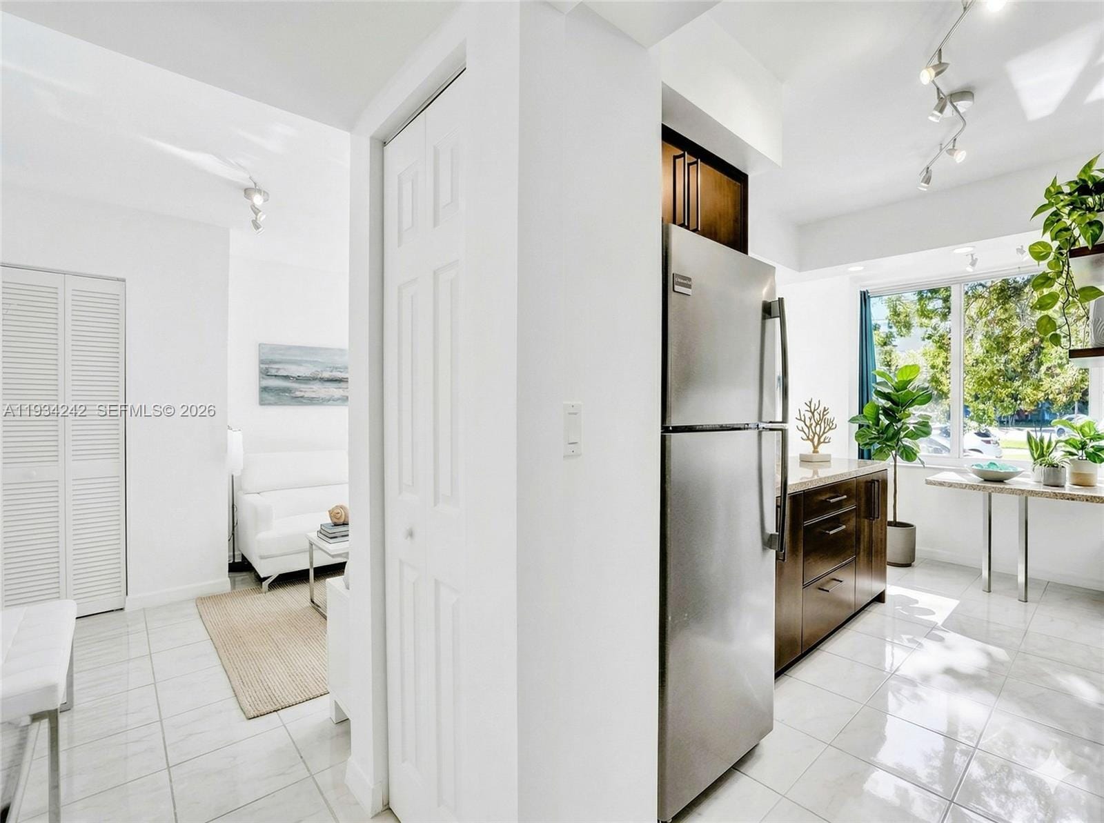 250 180th Drive 155 — photo 11