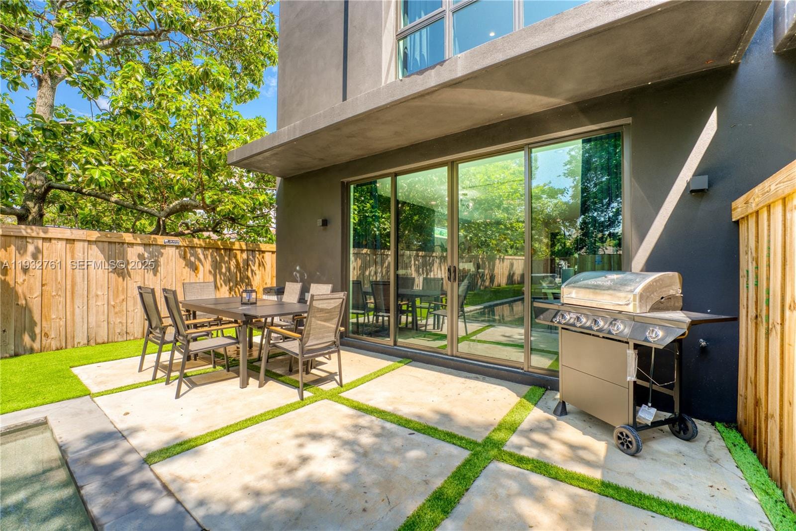 58 NW 52nd Street — photo 8