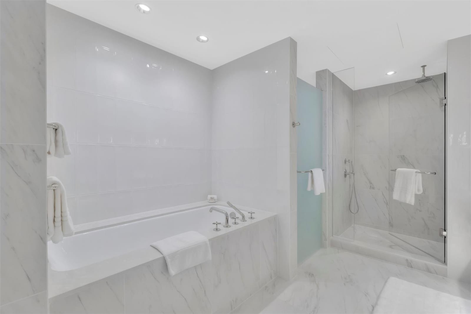 525 N Fort Lauderdale Beach Boulevard 1404, Fort Lauderdale, FL 33304 photo 18