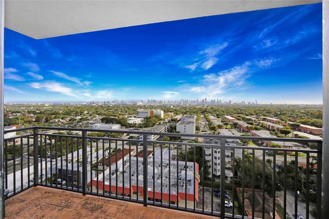888 S Douglas Road 1203, sold in Puerta De Palmas Condo, Coral Gables, FL