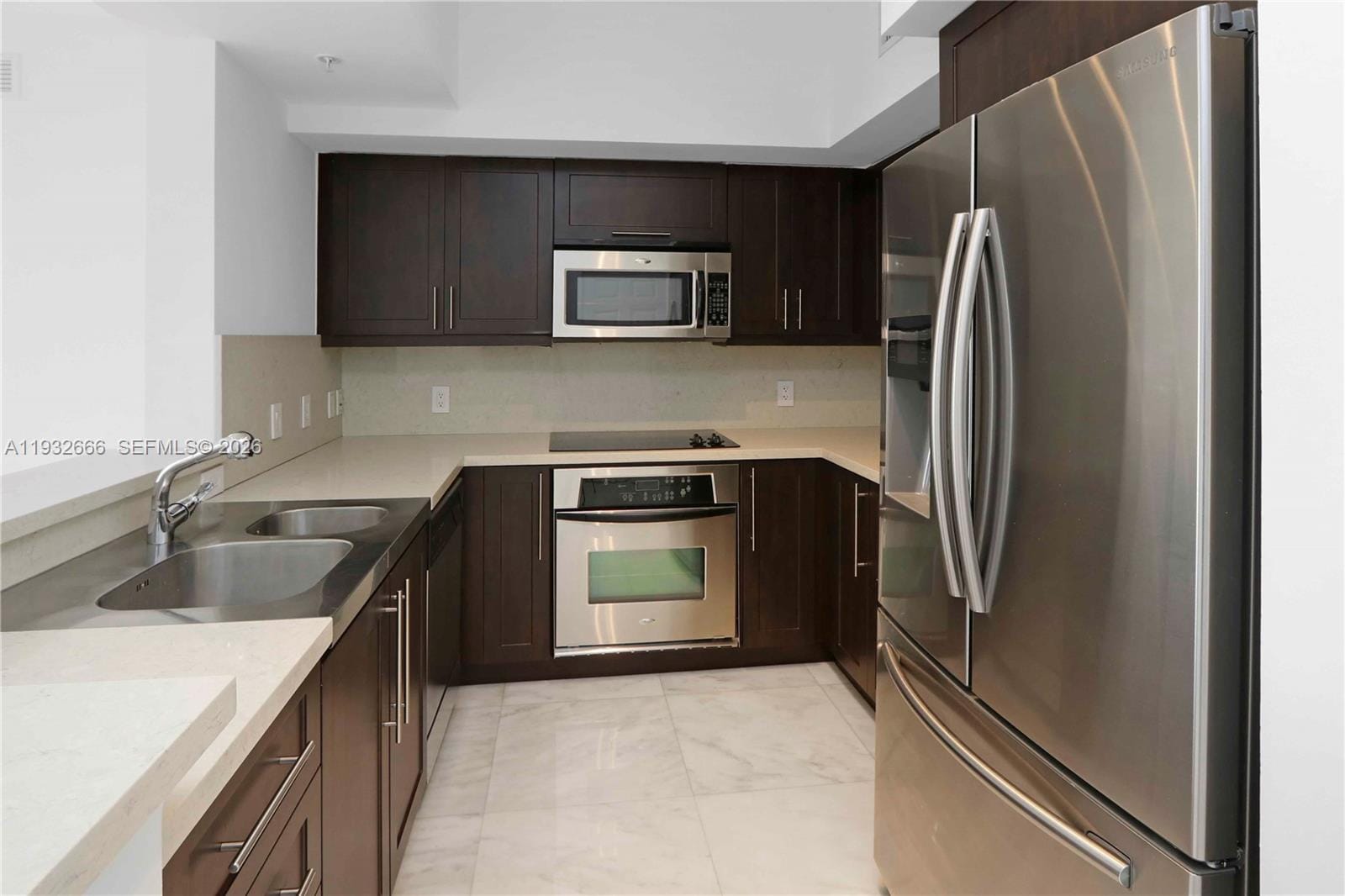 888 S Douglas Road 1203, Coral Gables, FL 33134 photo 11