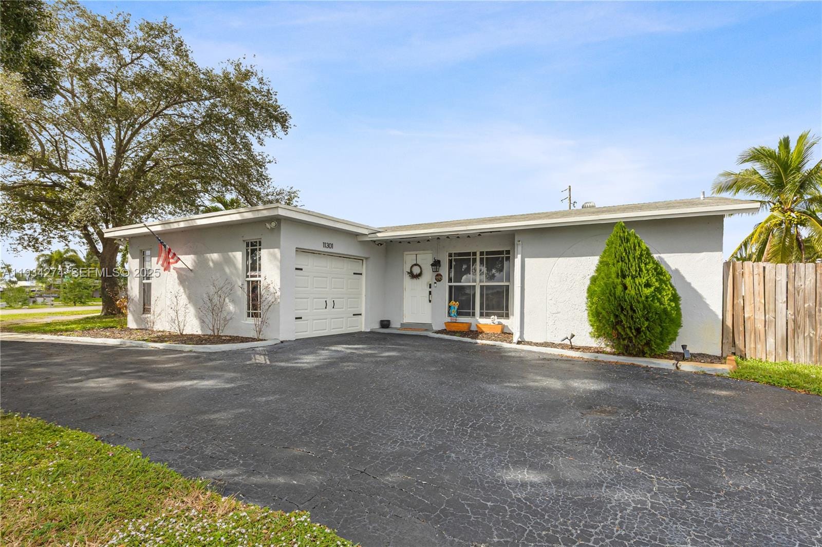 11301 NW 32nd Place, Sunrise, FL 33323