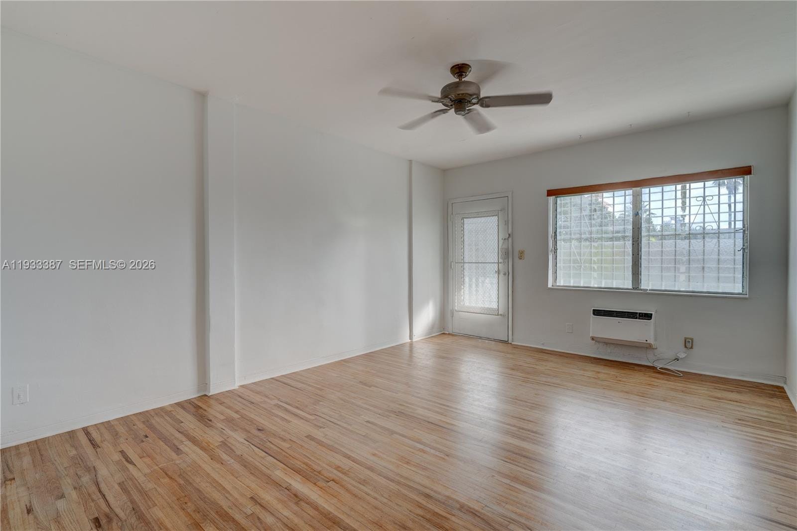 1004 Pennsylvania Avenue 18, Miami Beach, FL 33139 photo 12