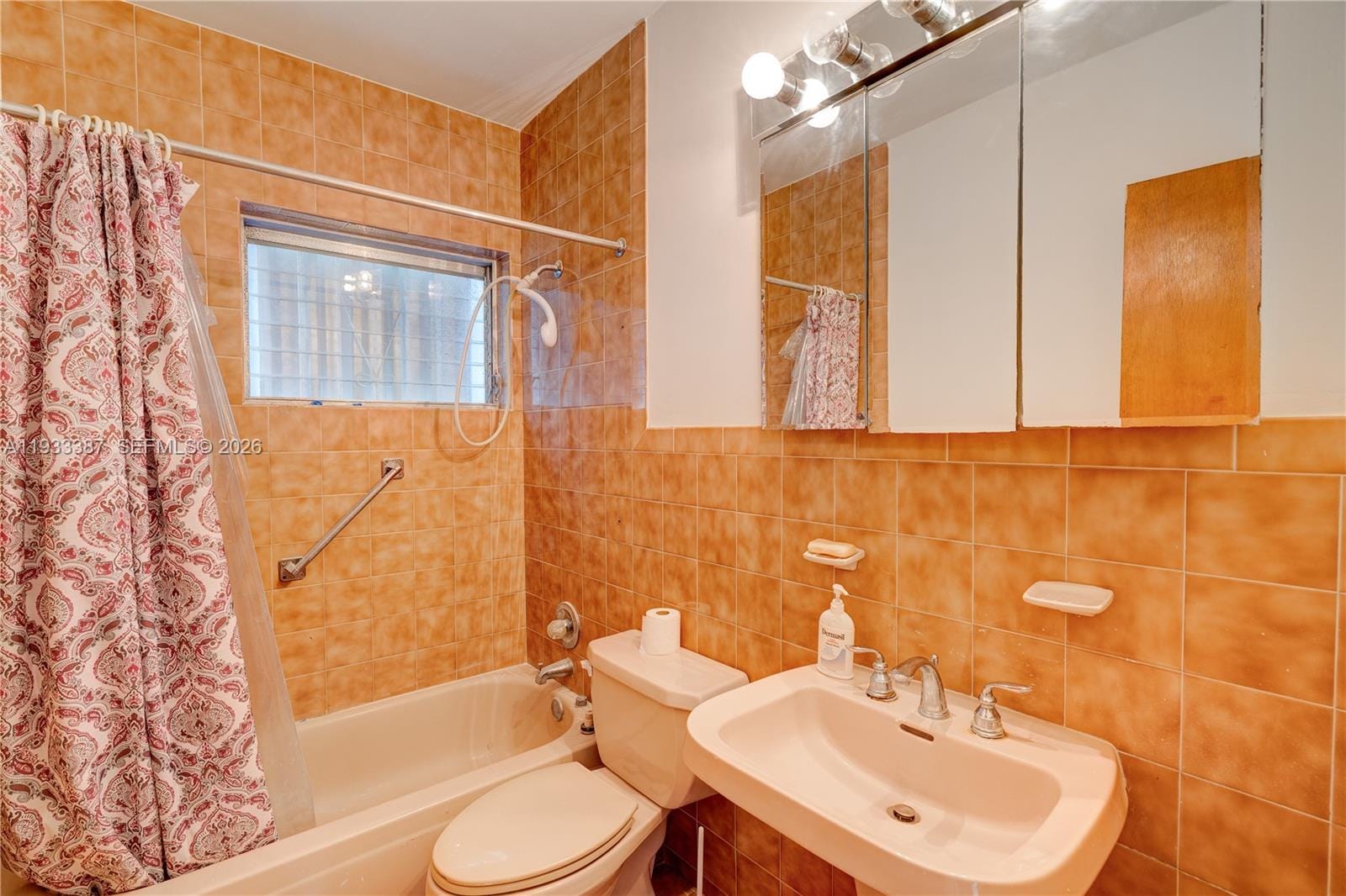 1004 Pennsylvania Avenue 18, Miami Beach, FL 33139 photo 9