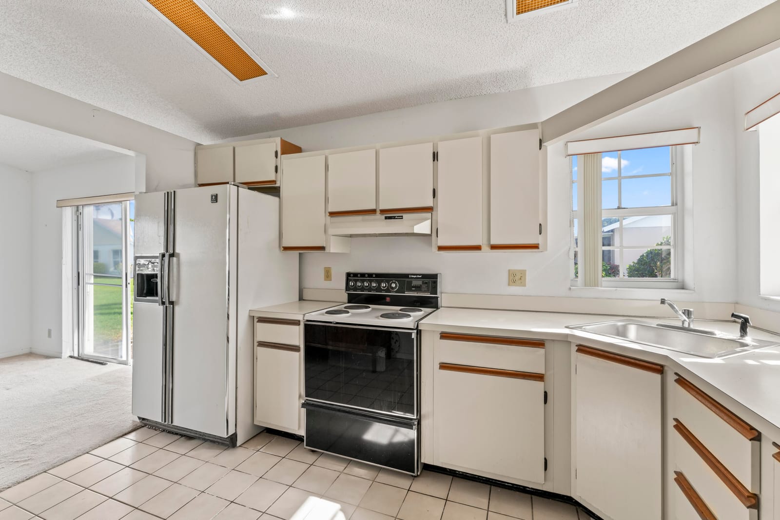 1261 Pine Sage Circle — photo 3