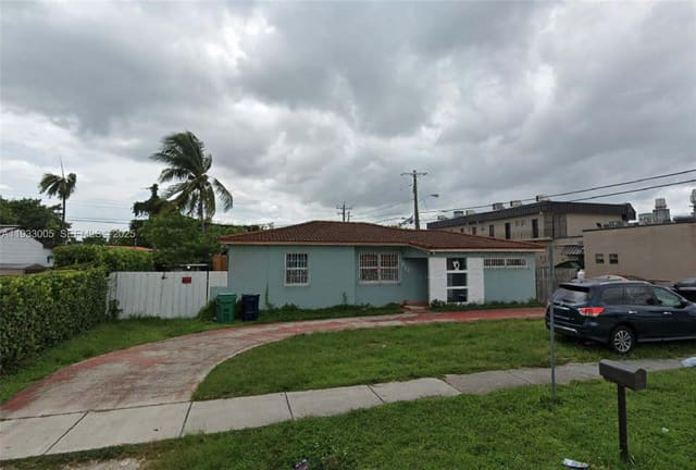 830 SW 72nd Avenue, sold in Sunset Heights, Miami, FL