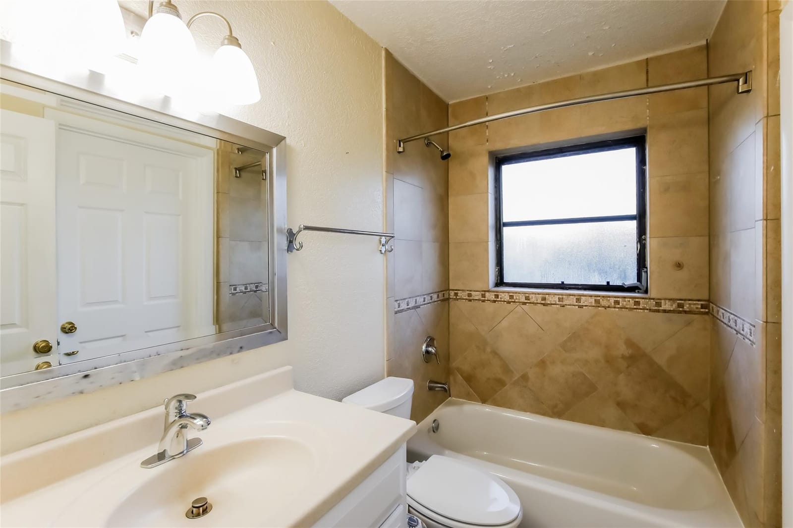 1411 SW 5th Terrace — photo 5