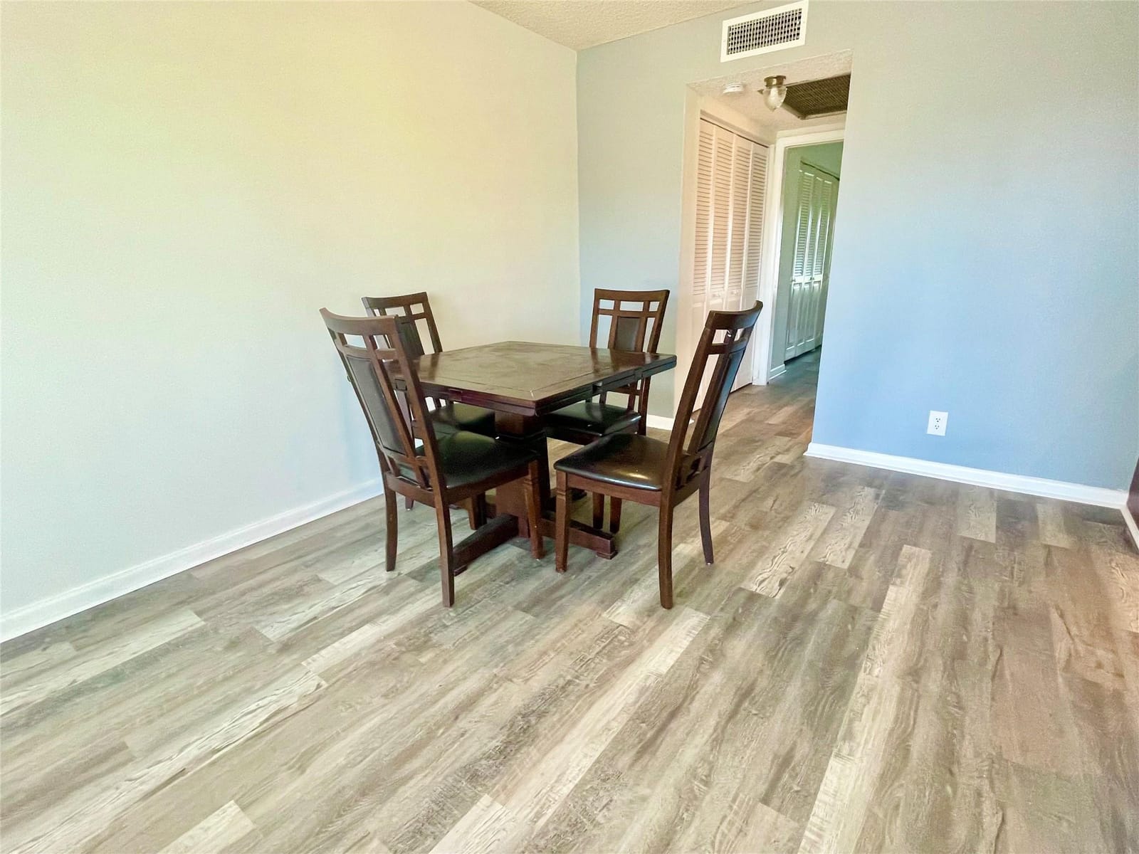 4024 Cambridge B 4024, Deerfield Beach, FL 33442 photo 13