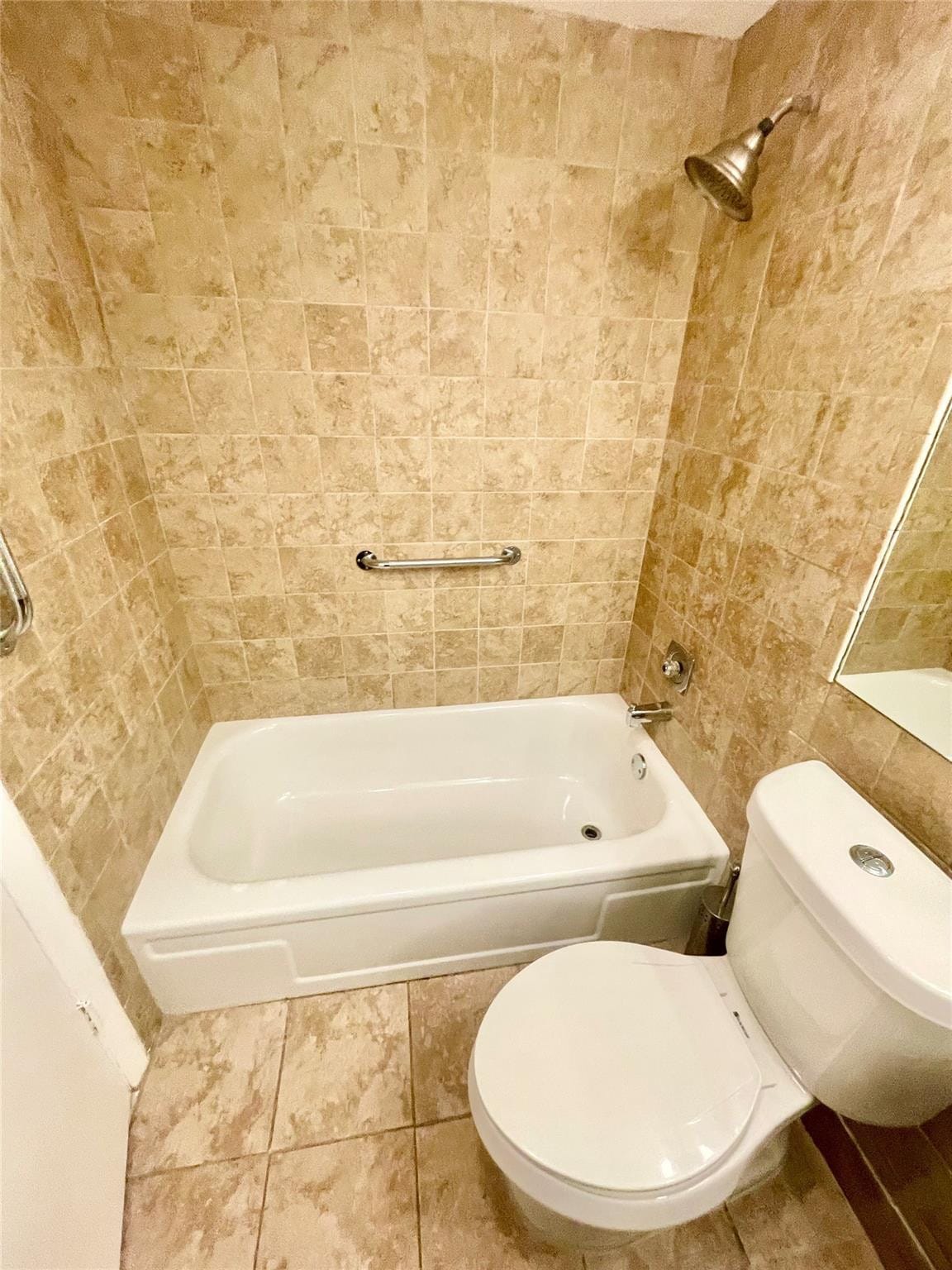 4024 Cambridge B 4024, Deerfield Beach, FL 33442 photo 23