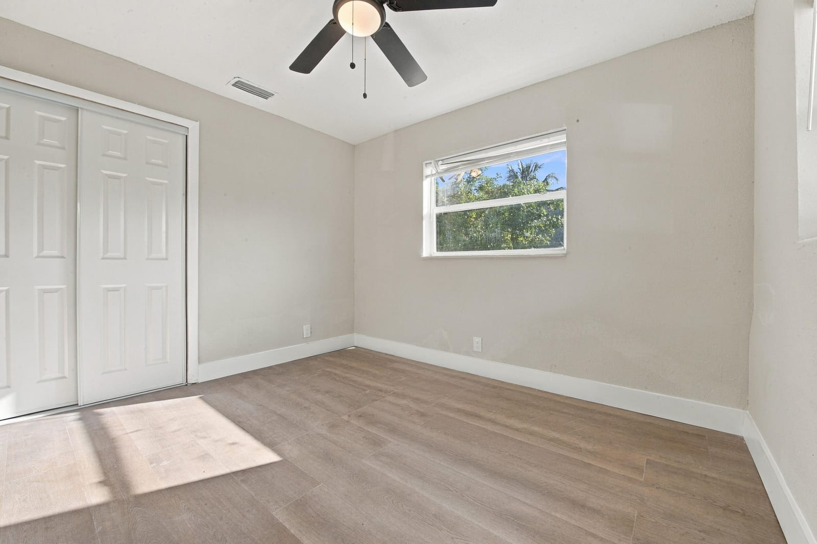 5401 - 5405 - 5405 17th Court, Lauderhill, FL 33313 photo 12