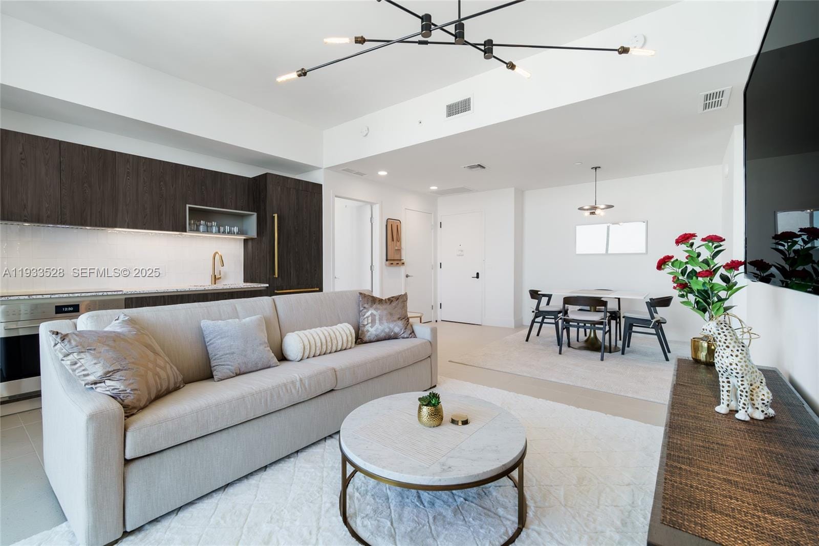 159 NE 6th Street PH5001, Miami, FL 33132 photo 12