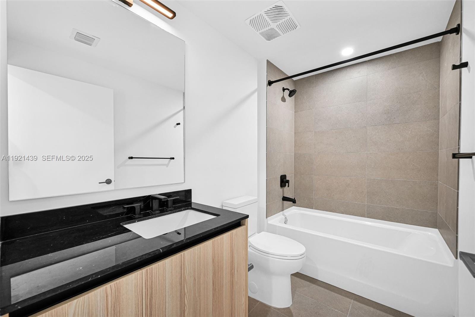 225 N Miami Avenue 901, Miami, FL 33128 photo 21