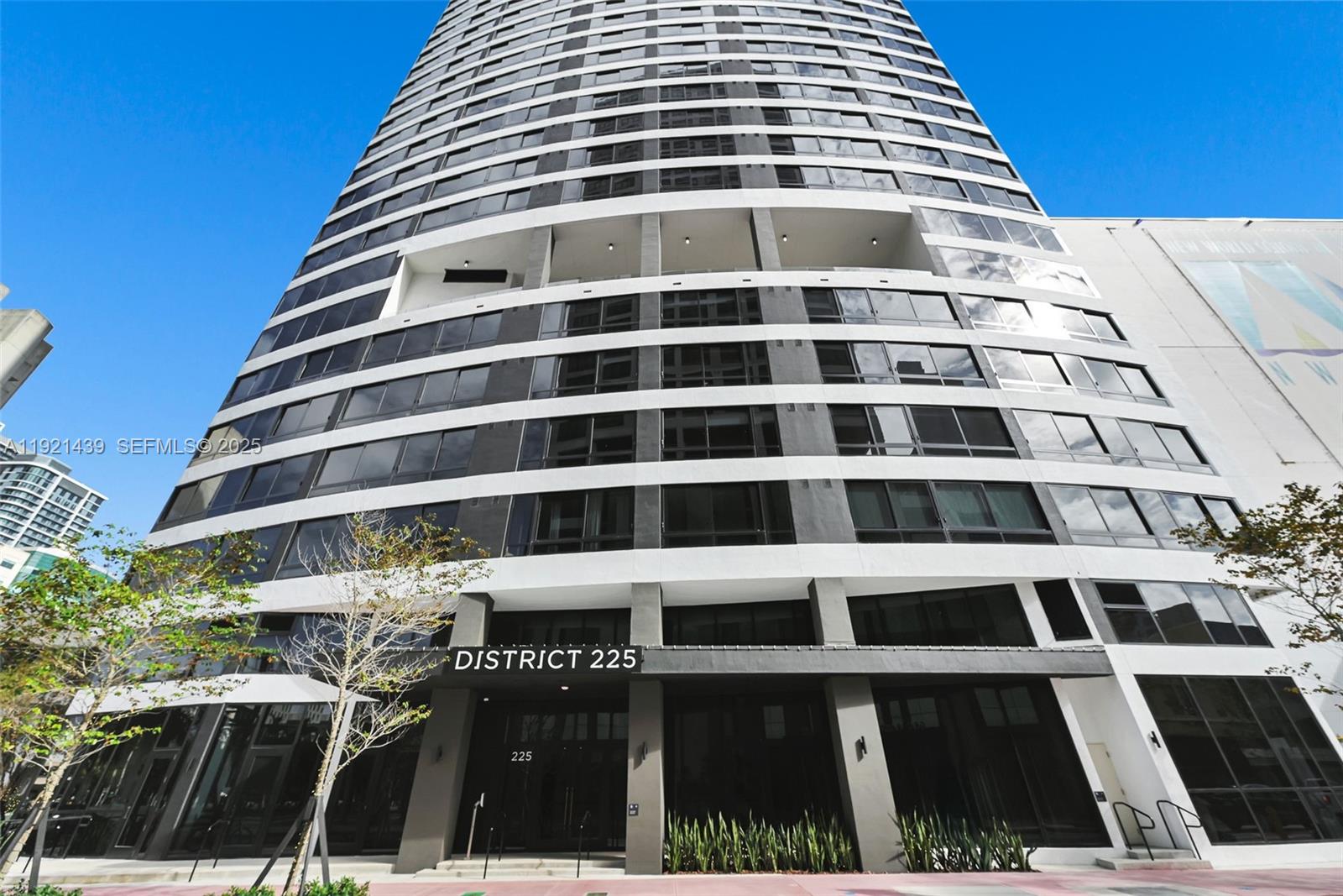 225 N Miami Avenue 901, Miami, FL 33128, Miami