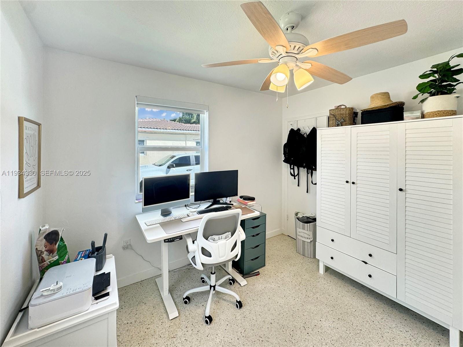 640 SW 6th Street, Hallandale Beach, FL 33009 photo 8