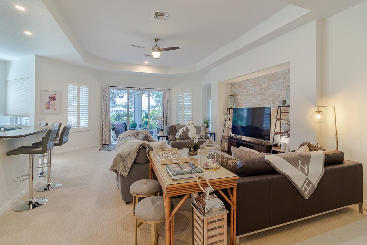 2432 SW Brookwood Lane — photo 8