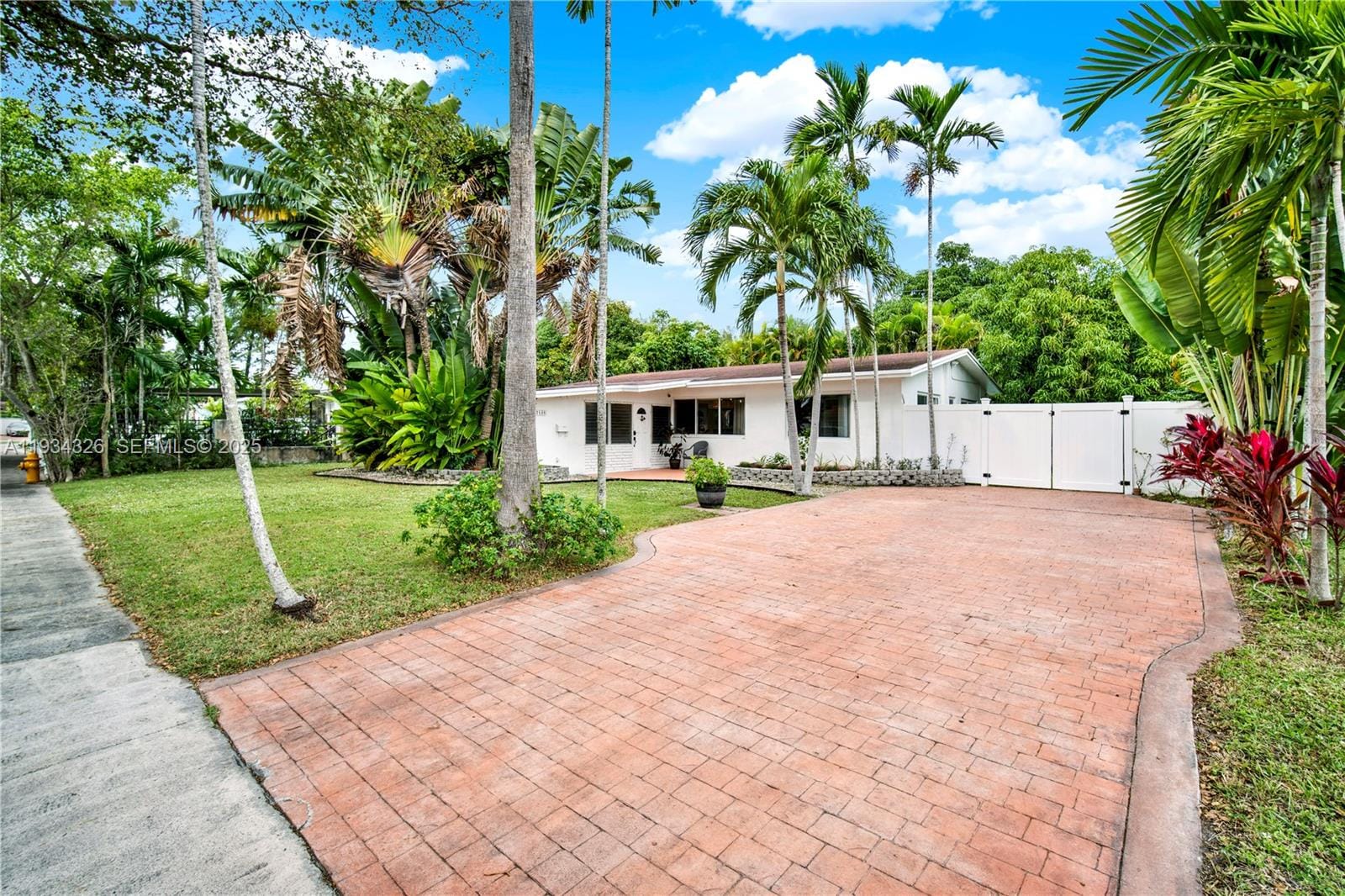 7135 SW 19th Terrace, Miami, FL 33155