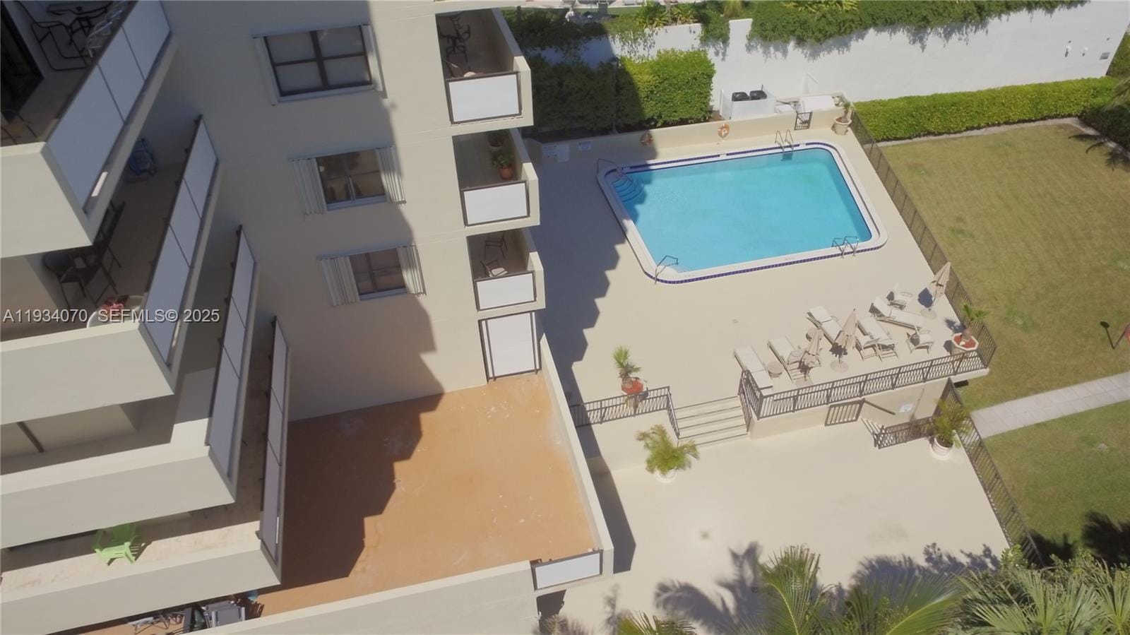 1623 Collins Avenue 218, Miami Beach, FL 33139 photo 22