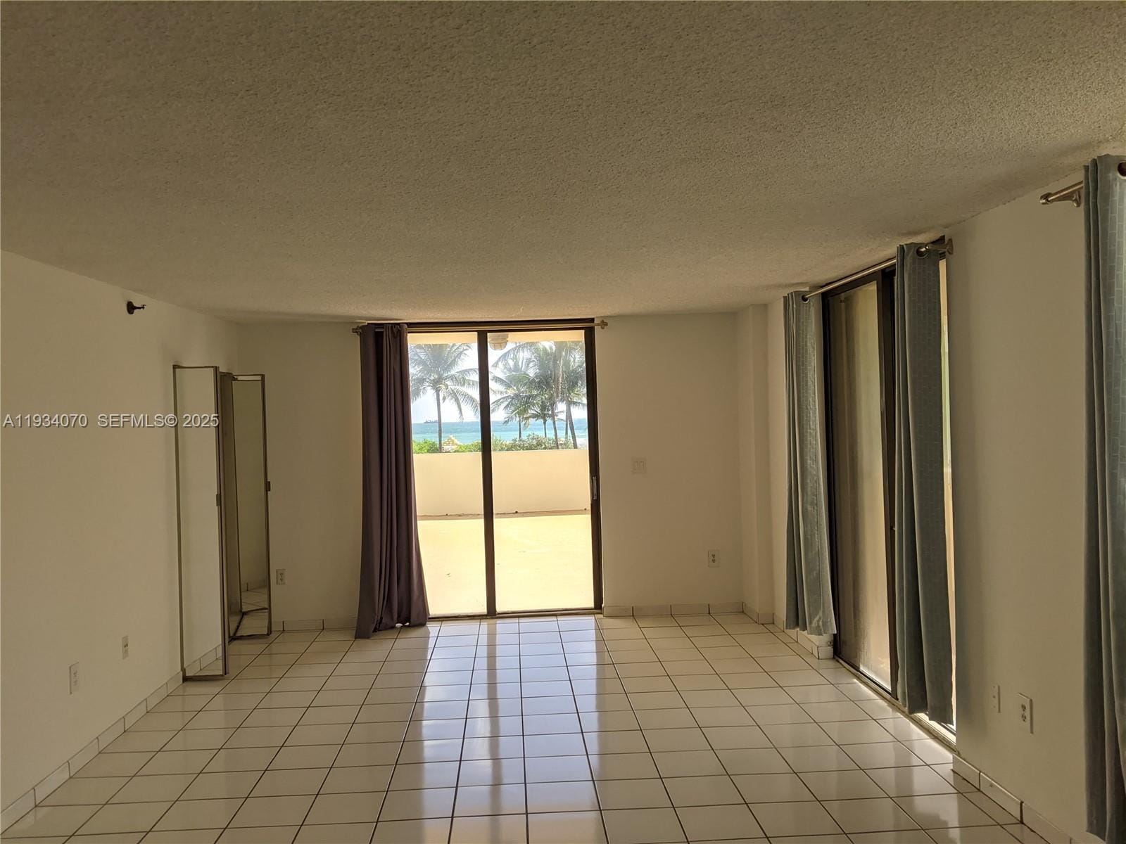 1623 Collins Avenue 218 — photo 6