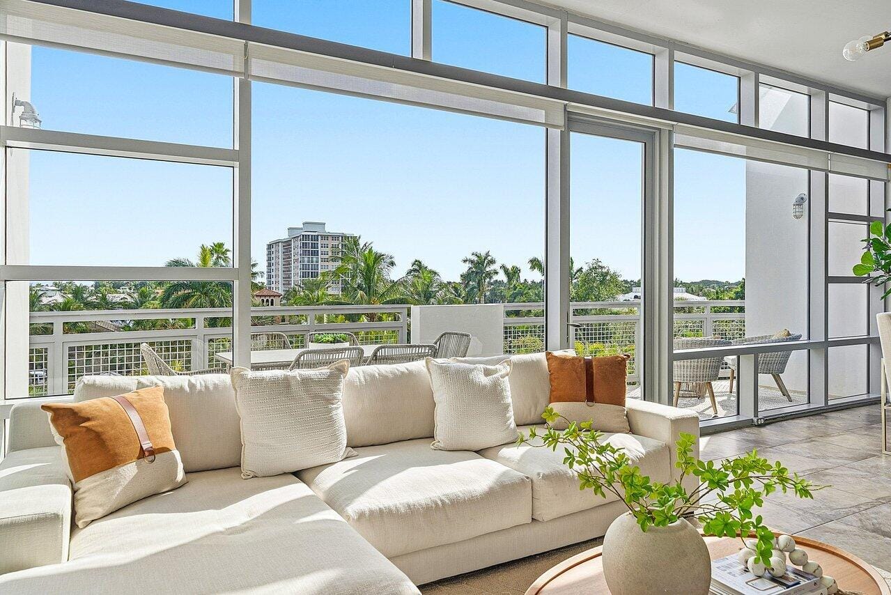 365 SE 6th Avenue 403, Delray Beach, FL 33483 photo 4