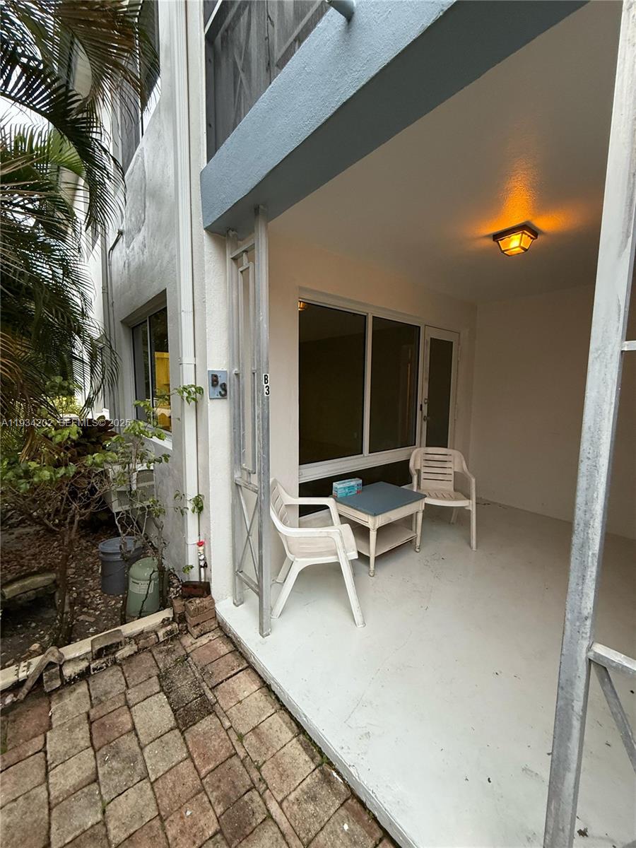 3201 SE 12th Street B3, Pompano Beach, FL 33062, Pompano Beach
