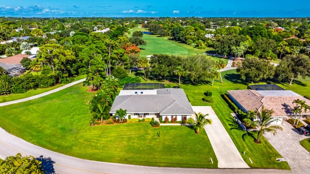 3771 SE Fairway W, Stuart, FL 34997
