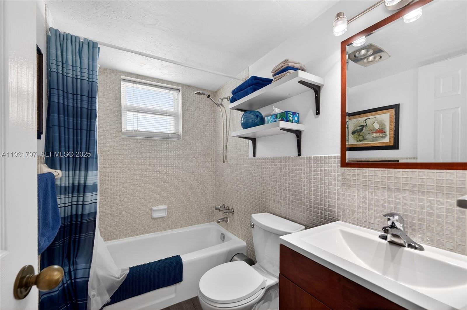 415 NE 2nd Street 224, Hallandale Beach, FL 33009 photo 12